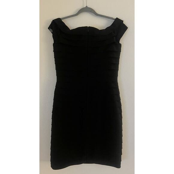 Carmen Marc Valvo Wide Shoulder Black Ruffle Silk Mini Dress Size 10 - Picture 2 of 10